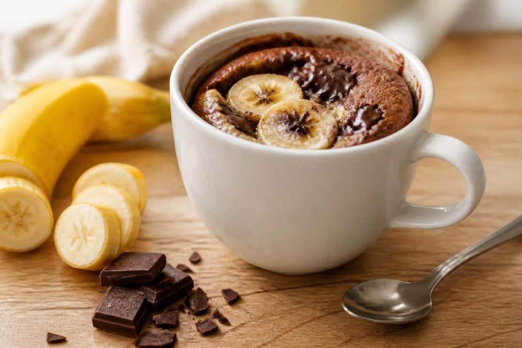 découvrez une recette rapide et facile de mug cake banane chocolat, parfaite pour une gourmandise express et savoureuse en quelques minutes.